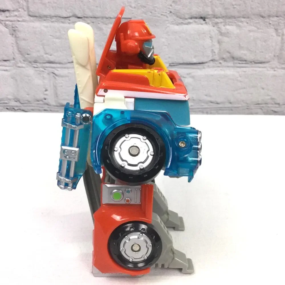 Transformers Hasbro TOMY Heatwave the Fire Bot Heroes Rescue Bot Action Figure